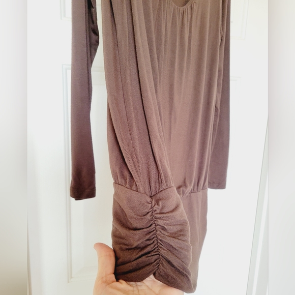 Boston Proper Scoopneck Bottom Banded Blouse - Picture 4 of 8